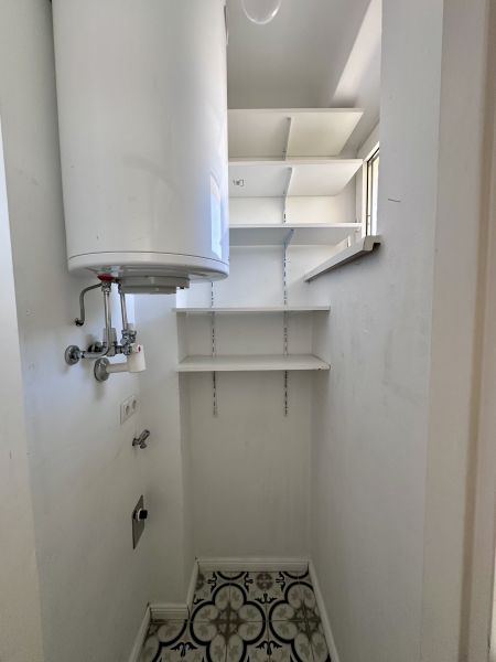 Modernisierte 3-Zimmer Wohnung mit Loggia in Wiener Neudorf /  / 2351 Wiener Neudorf / Bild 2