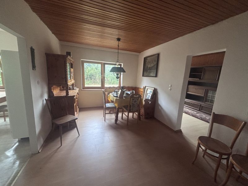 Charmantes Einfamilienhaus mit gro�em Grundst�ck und viel Potenzial /  / 2551&nbsp;Enzesfeld-Lindabrunn / Bild 7
