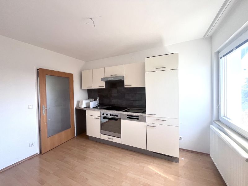 Dachgeschoßwohnung mit 200 m2 Garten / / 2512 Tribuswinkel / Bild 3