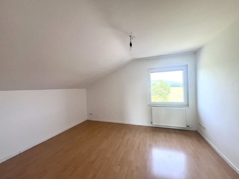 Dachgeschoßwohnung mit 200 m2 Garten / / 2512 Tribuswinkel / Bild 6