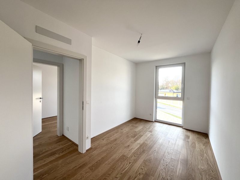 Reihenhaus mit Keller, Garten und 2 Stellpltzen! /  / 2523 Tattendorf / Bild 1