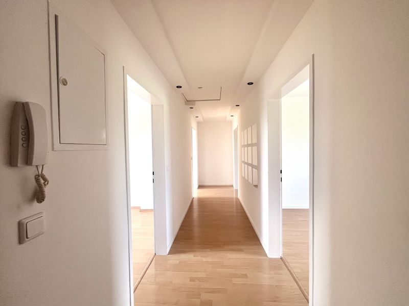 Dachgeschoßwohnung mit 200 m2 Garten / / 2512 Tribuswinkel / Bild 1