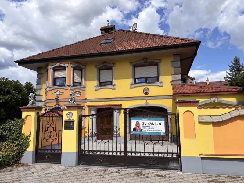 Einzigartige Liegenschaft mit Garage und Pool! / / 2525 Schönau an der Triesting / Bild 0