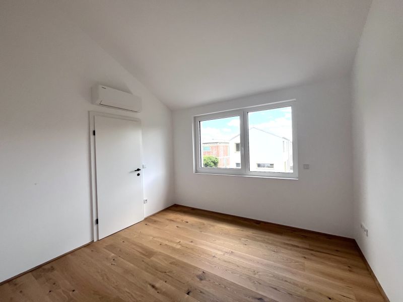 Erstbezug / / 2522 Oberwaltersdorf / Bild 2