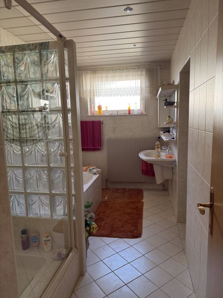 netter Bungalow & Keller & Garage /  / 2490&nbsp;Ebenfurth / Bild 3