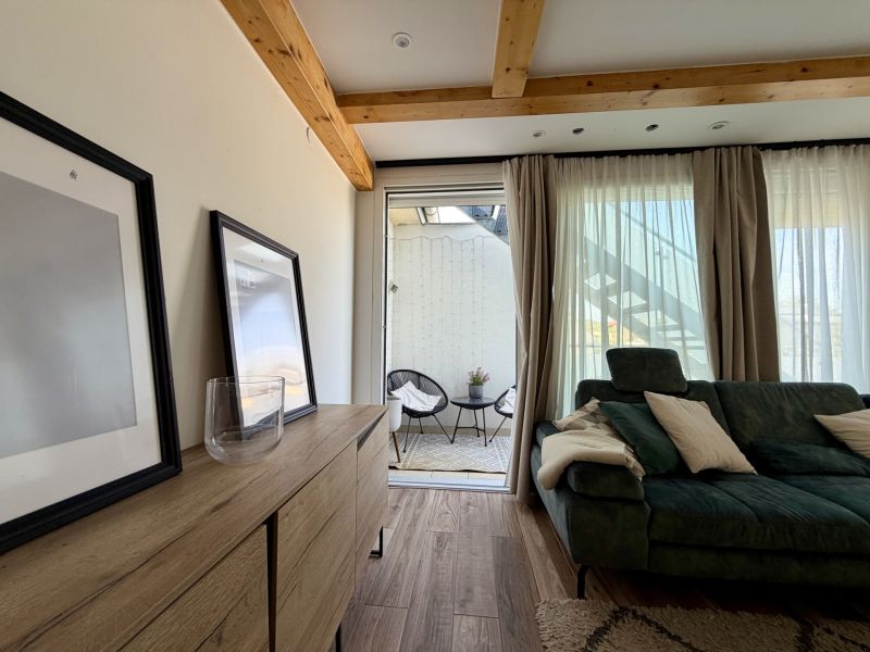 Traumhafte DG-Wohnung mit phantastischem Outdoor Spa Bereich! /  / 2511&nbsp;Pfaffst�tten / Bild 1