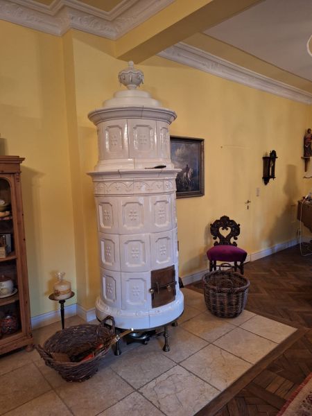 1750 erbaute Villa - MÄRCHENHAFTES LEBENSGEFÜHL / / 2551 Enzesfeld-Lindabrunn / Bild 3