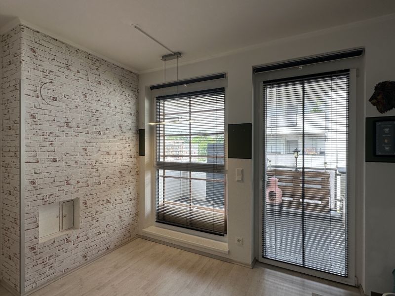 Moderne Wohnung mit Balkon und Garage /  / 2442 Unterwaltersdorf / Schranawand / Bild 2