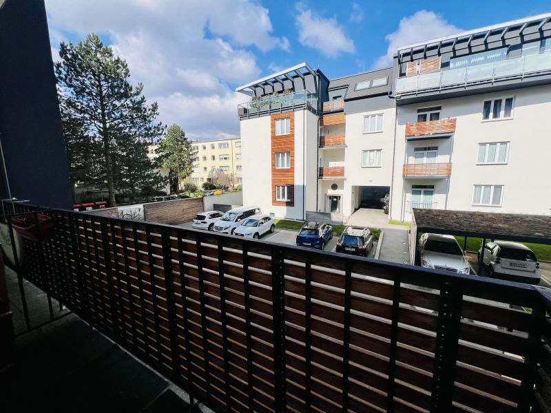 TOPLAGE, TOPZUSTAND, 1,2,3 GO...Digitales Bieterverfahren!!! /  / 2500 Baden / Bild 1