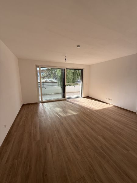 2 Zimmer & Balkon & Garage / / 2353 Guntramsdorf / Bild 0