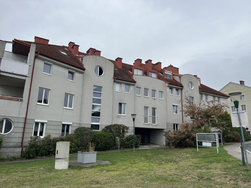 3 Zimmer Wohnung mit Tiefgaragen STPL / / 2352 Gumpoldskirchen / Bild 9