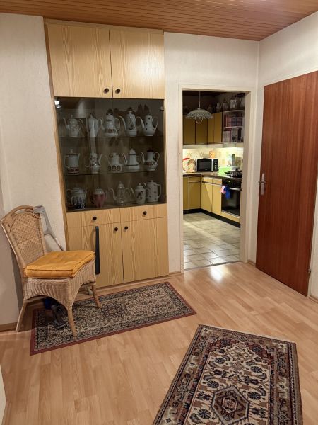 toller Garten, nettes Haus / / 2601 Eggendorf / Bild 4