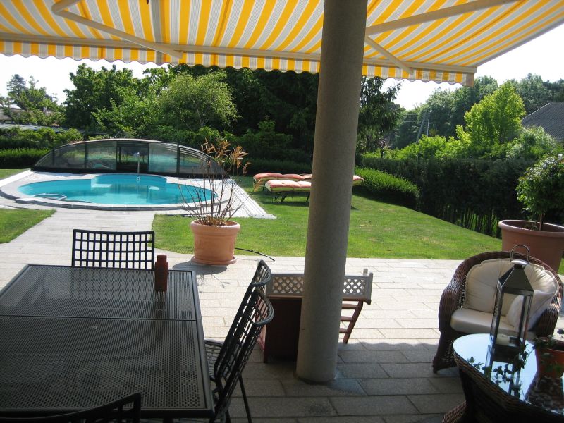 Einfamilienhaus mit Pool, Weinkeller, Sauna und Co.! /  / 2345 Brunn am Gebirge / Bild 2