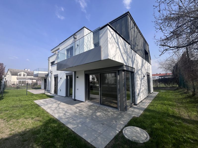 Erstbezug !!! Traumhafte Doppelhaush�lfte -  mit 5 Zimmern, Garten, Wohnkeller und Stellpl�tzen! /  / 2353&nbsp;Guntramsdorf / Bild 0