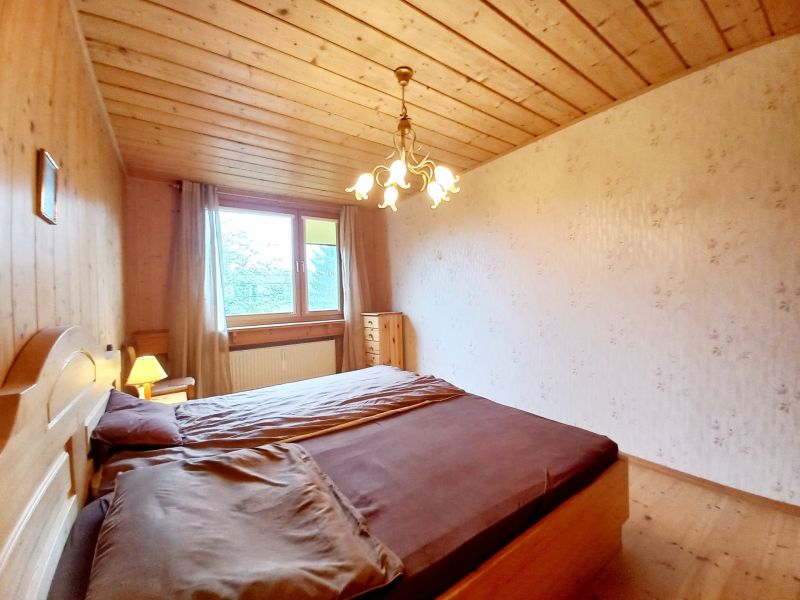 Traumhafte Etagenwohnung - 3 Zimmer, Loggia, Garage - Perfekt fr Familien, Preis ist VB !! /  / 2540 Bad Vslau / Bild 3