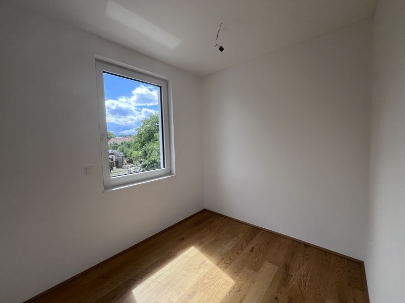 ERSTBEZUG - Zinshaus mit 4 Einheiten! /  / 2523 Tattendorf / Bild 9