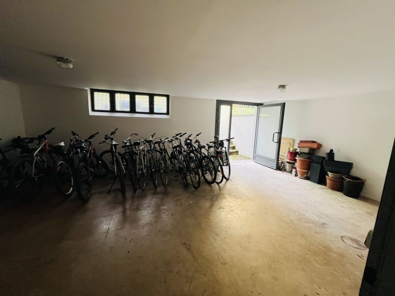 Ruhige Innenhoflage mit 90 m2 /  / 2500&nbsp;Baden / Bild 13