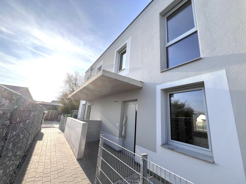 Reihenhaus mit Keller, Garten und je 2 Stellpltzen! /  / 2523 Tattendorf / Bild 16