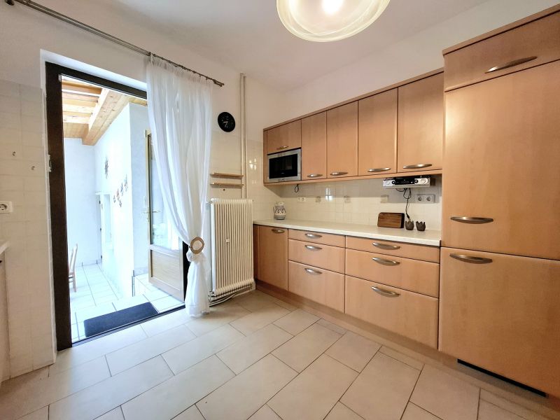 Super Liegenschaft: 6 Zimmer, Pool, Wintergarten und Garage ? Ihr neues Zuhause! /  / 7053 Hornstein / Vori?tan / Bild 13