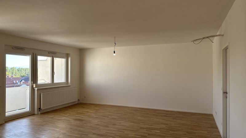 Top-sanierte 4-Zimmer Wohnung mit Balkon /  / 2353 Guntramsdorf / Bild 6