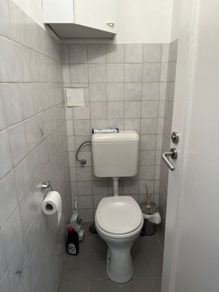 2,5-Zimmer Wohnung im 3. Stock mit Lift in zentraler Lage! WG-geeignet! /  / 1120 Wien / Bild 9