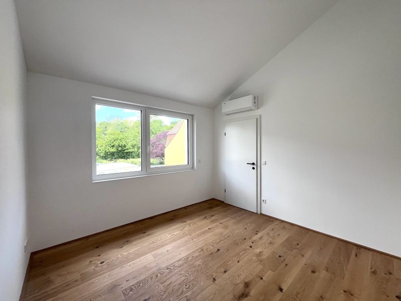 4 MODERNE ZIEGELMASSIV?H�USER ? ERSTBEZUG /  / 2522&nbsp;Oberwaltersdorf / Bild 9