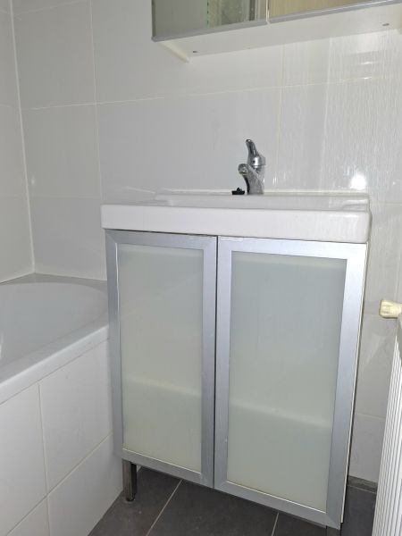 SUPER LAGE !! Renovierungsbedürftige 3-Zimmer Wohnung / / 2344 Maria Enzersdorf / Bild 8