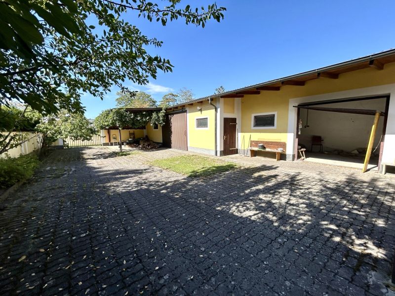 Gro�z�giges Einfamilienhaus mit gro�em Grundst�ck, Nebengeb�uden & viel Potenzial in Trausdorf /  / 7061&nbsp;Trausdorf an der Wulka / Bild 7