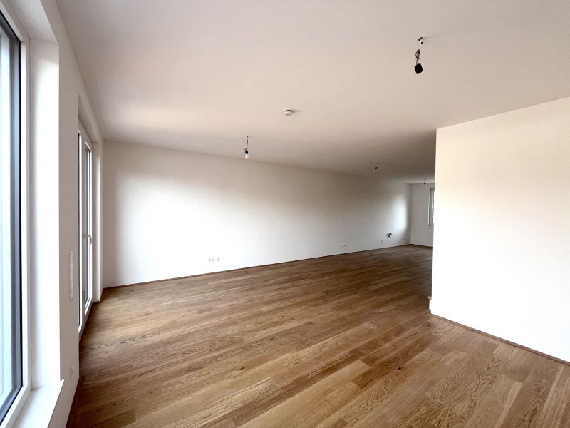 Reihenhaus mit Keller, Garten und je 2 Stellpltzen! /  / 2523 Tattendorf / Bild 6