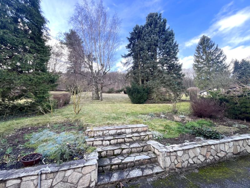 Schönes Einfamilienhaus mit Gartenparadies / / 2393 Sparbach / Bild 6