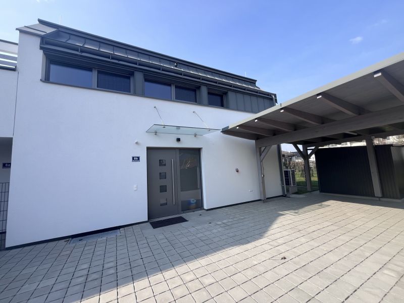 Erstbezug !! Traumhafte Doppelhaush�lfte , Wohnkeller  mit Garten und 2 Stellpl�tzen! /  / 2353&nbsp;Guntramsdorf / Bild 1