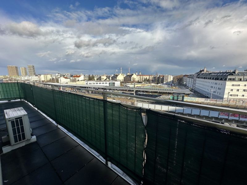 Grozgige Wohnung mit Balkon und perfekter Infrastruktur /  / 1110 Wien,Simmering / Bild 1