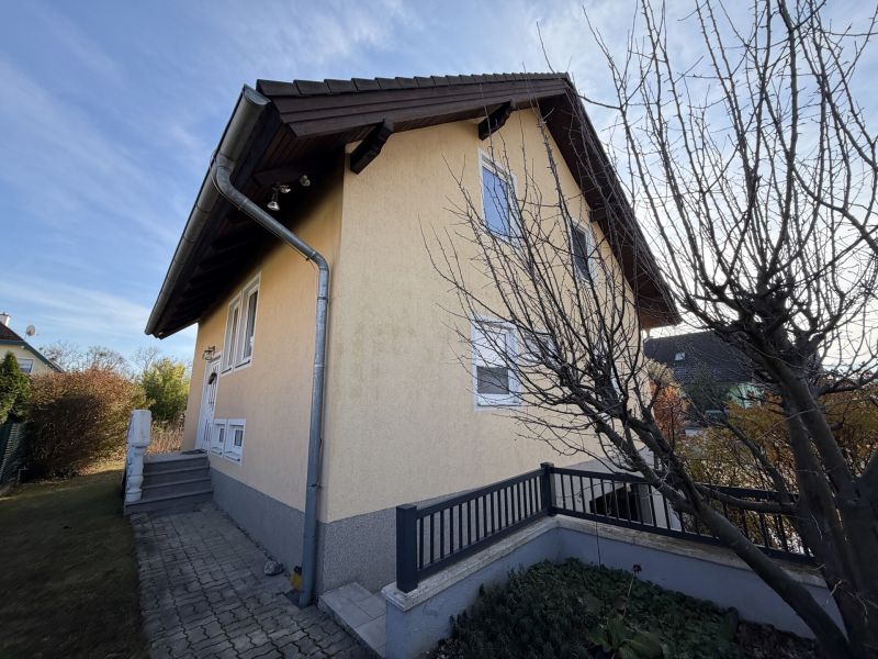 Charmantes Haus mit Schwimmteich /  / 2602 Blumau-Neurihof / Bild 5