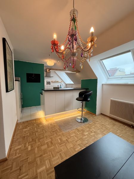 ?Dachgeschoss - Wohnung nahe U3? / / 1030 Wien, Landstraße / Bild 2