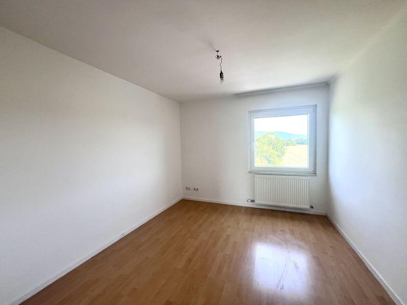 Dachgeschoßwohnung mit 200 m2 Garten / / 2512 Tribuswinkel / Bild 4
