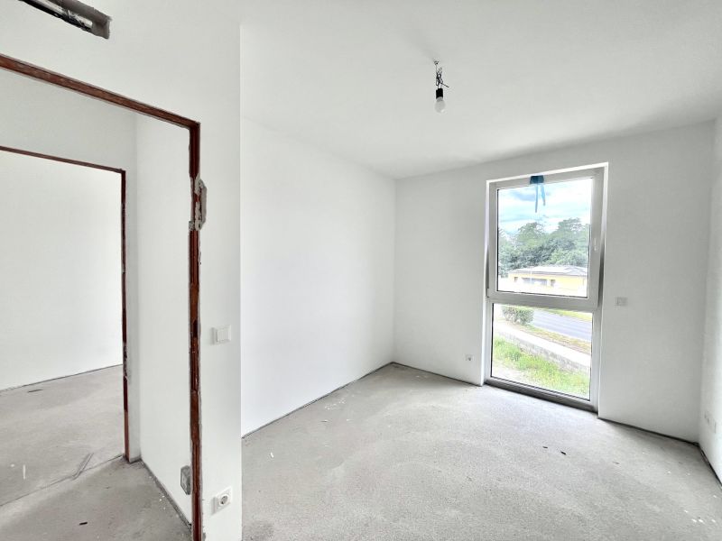4 Zimmer  mit Keller, Garten und  2 Stellpltzen! /  / 2523 Tattendorf / Bild 11