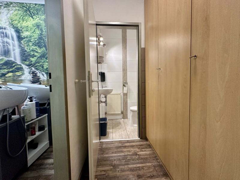 Wunderschönes Einfamilienhaus mit Geschäftslokal / / 2513 Möllersdorf / Bild 19