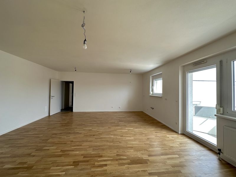 Top-sanierte 4-Zimmer Wohnung mit Balkon /  / 2353 Guntramsdorf / Bild 4
