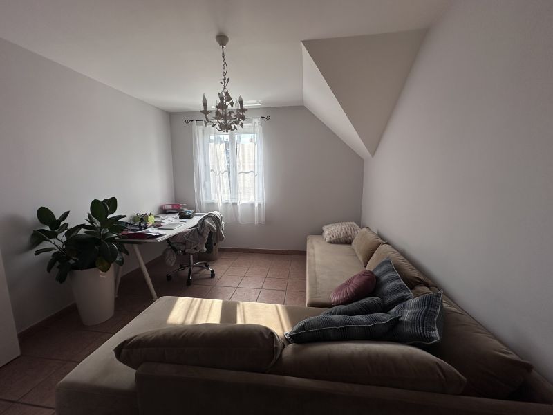 Eckreihenhaus mit uneinsichtigem Garten, Pool und zwei Stellpltzen! /  / 2542 Kottingbrunn / Bild 8