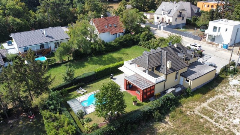 Einfamilienhaus mit Pool, Weinkeller, Sauna und Co.! /  / 2345 Brunn am Gebirge / Bild 19