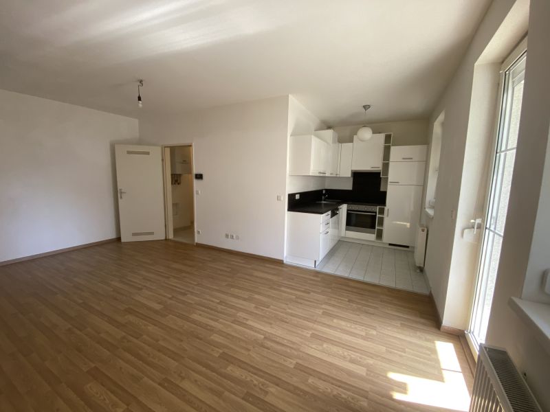 Starterwohnung im Zentrum mit Garten und Tiefgaragenstellplatz! /  / 2340 Mdling / Bild 1