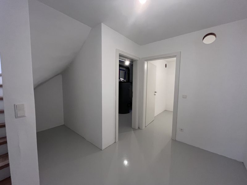 NEU BAU - mit Keller, Garten und je 2 Stellpltzen! /  / 2523 Tattendorf / Bild 6