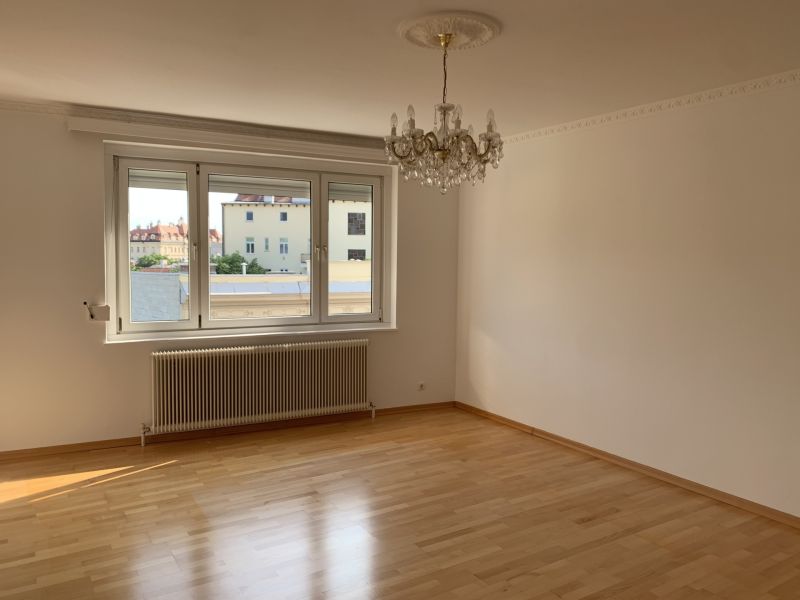 3 ZIMMER + Parkplatz im ZENTRUM!!! / / 2500 Baden / Bild 3