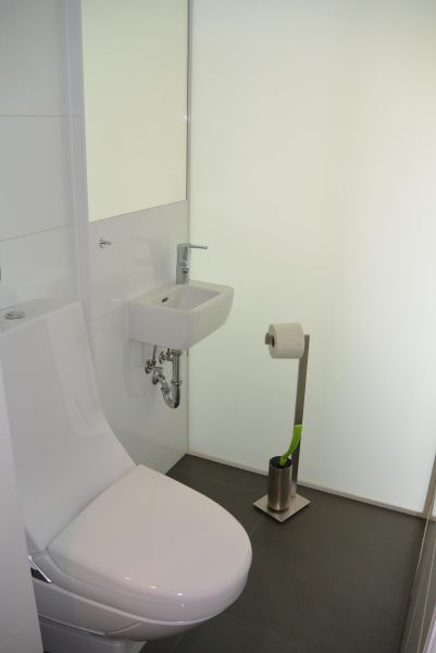 1 Zimmer mit separater K�che /  / 2511&nbsp;Pfaffst�tten / Bild 8