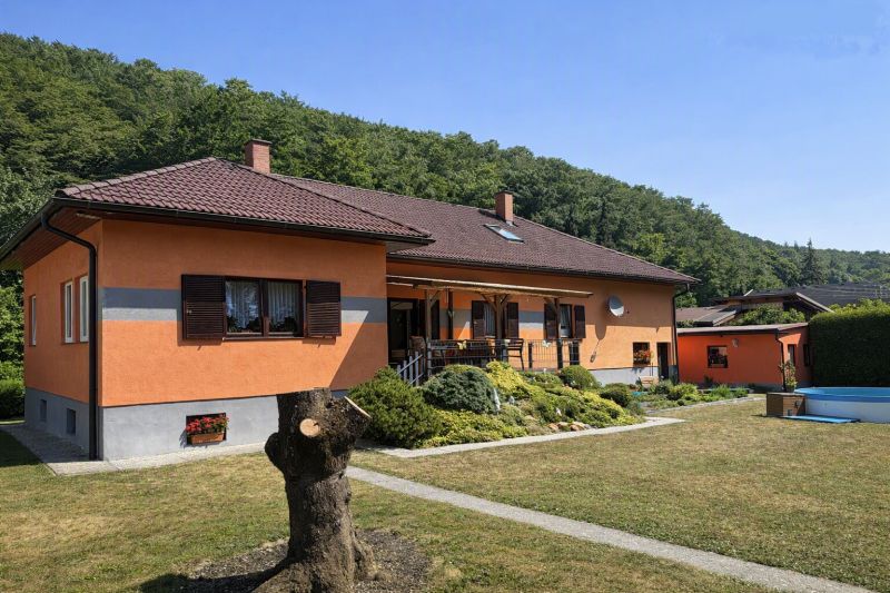 Top gepflegtes Einfamilienhaus mit KELLER & GARAGEN / / 2391 Kaltenleutgeben / Bild 0