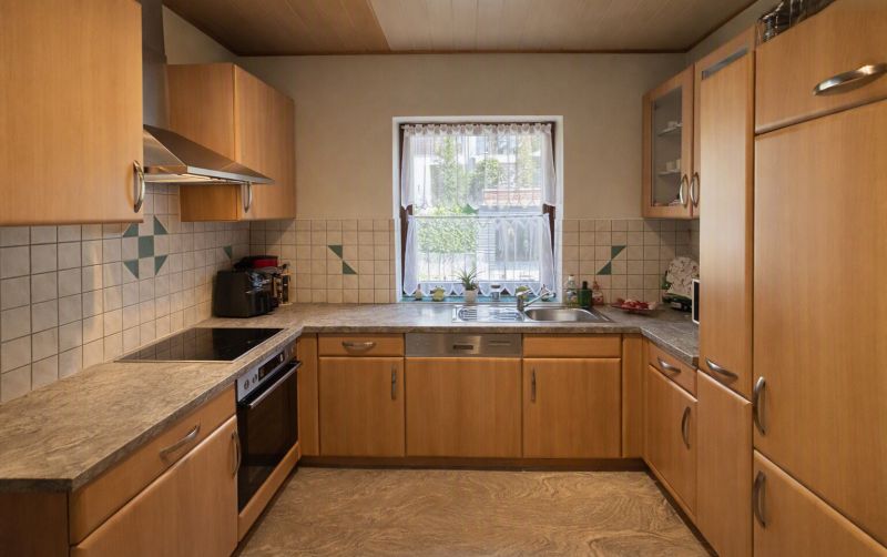 Top gepflegtes Einfamilienhaus mit KELLER & GARAGEN / / 2391 Kaltenleutgeben / Bild 1