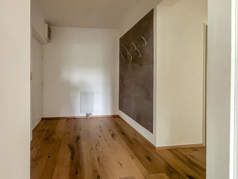 Stilvolle, helle Wohnung mit südlicher Außenfläche in ruhiger Innenhoflage ? MÖDLING / / 2340 Mödling / Bild 2