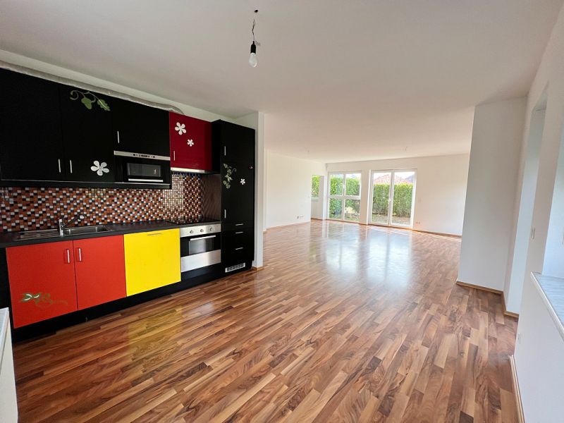 Sch�nes Haus mit gro�em Garten und 2 KFZ-Abstellpl�tzen! /  / 2361&nbsp;Laxenburg / Bild 8