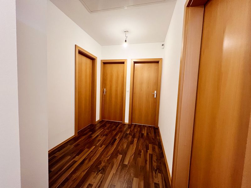 Sch�nes Haus mit gro�em Garten und 2 KFZ-Abstellpl�tzen! /  / 2361&nbsp;Laxenburg / Bild 1