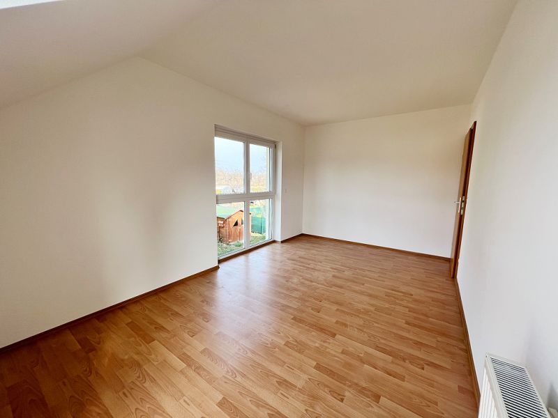 Sch�nes Haus mit gro�em Garten und 2 KFZ-Abstellpl�tzen! /  / 2361&nbsp;Laxenburg / Bild 6